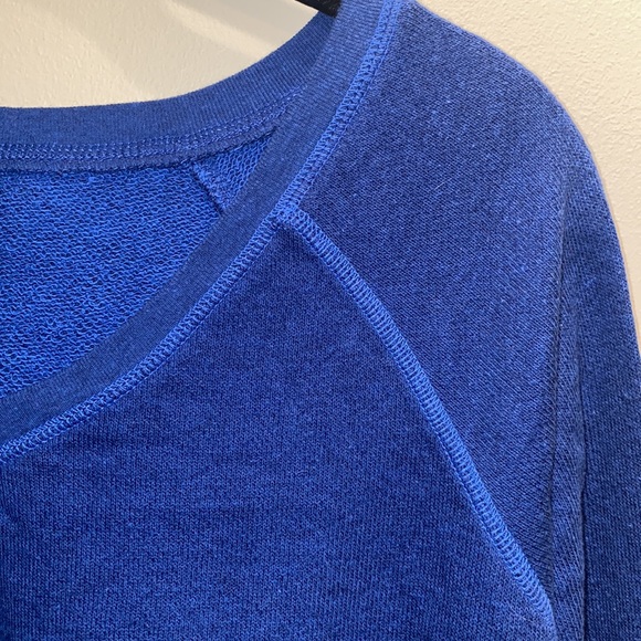 Check & Stripe Cropped Blue V-neck Sweatshirt Size: S - Picture 4 of 7